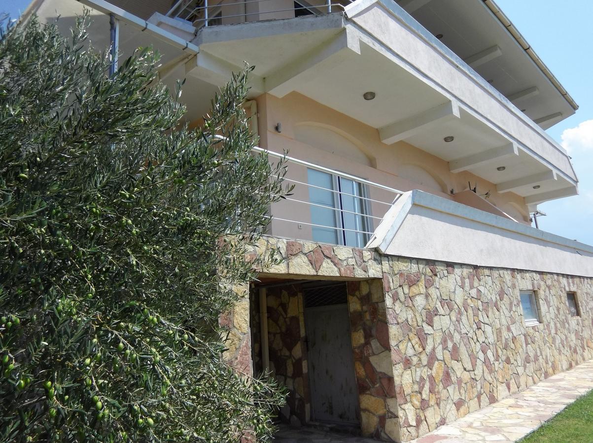 Villa Daniela Apartments Nov Dojran Exteriör bild